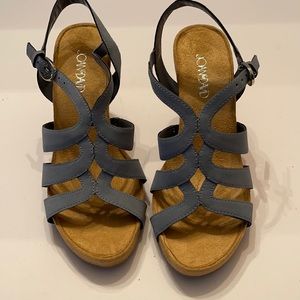 Sandal